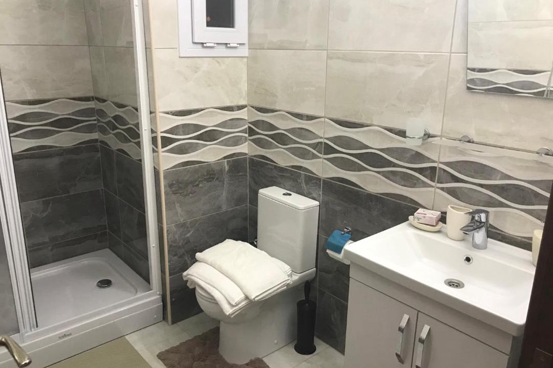 Photo of Bathroom in Trikomo