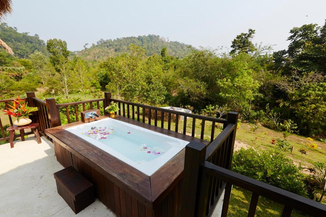 Photo of Others in Khlong Thom Nuea