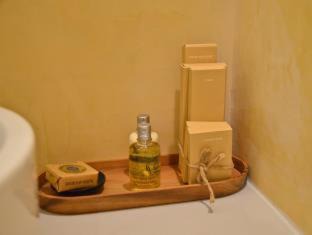 Photo of Bathroom in Pong Ta Long