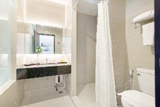 Photo of Bathroom in Lak Si