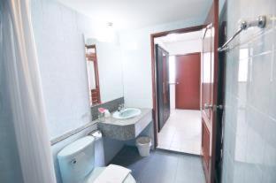 Photo of Bathroom in Rama 9