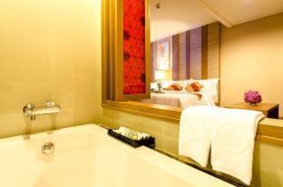 Photo of Bathroom in Ratchathewi