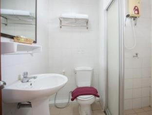Photo of Bathroom in Khlong San