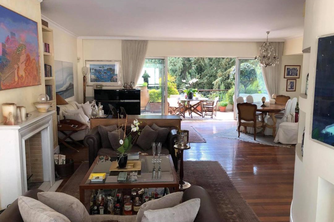 Photo of Livingroom in Kolonaki