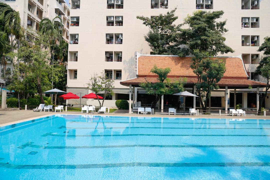 Photo of Others in Samsen Nok