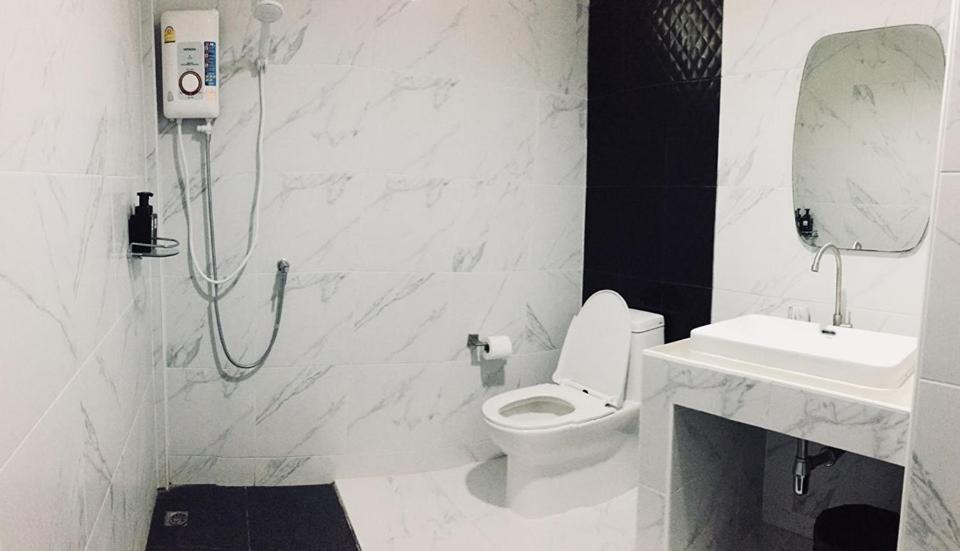 Photo of Bathroom in Khanom