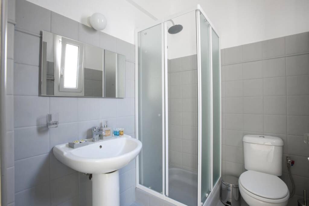 Photo of Bathroom in Ano Patisia