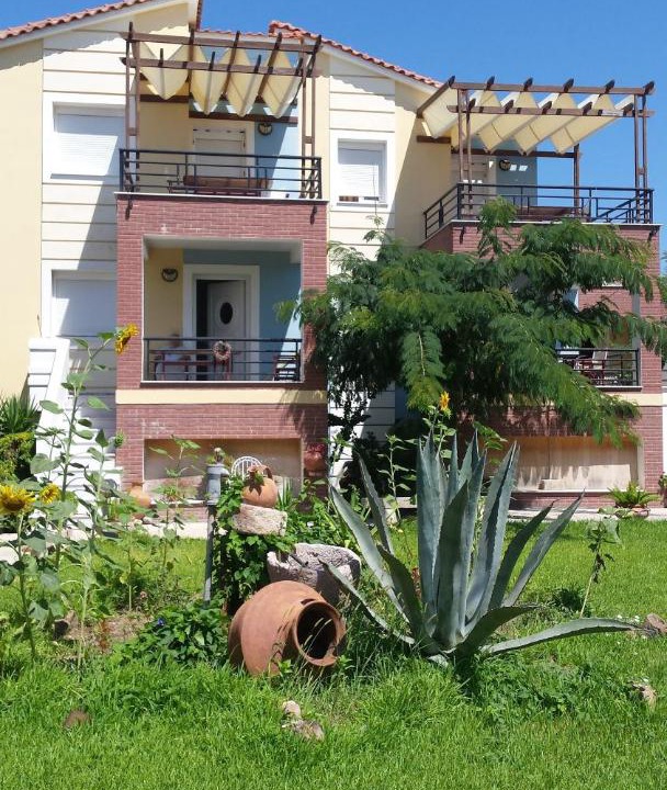 Photo of Buildings in Vatera