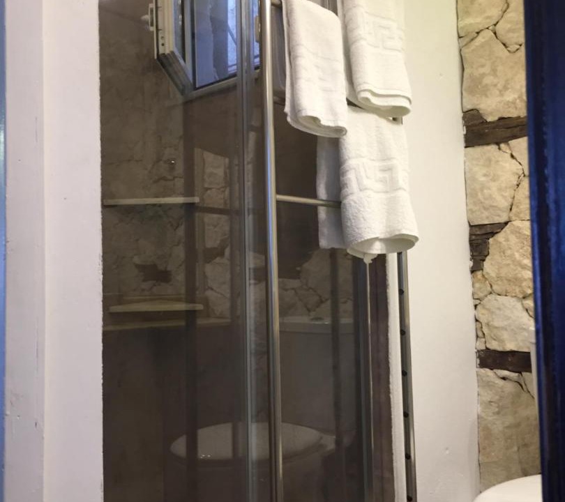 Photo of Bathroom in Nea Mesagkala