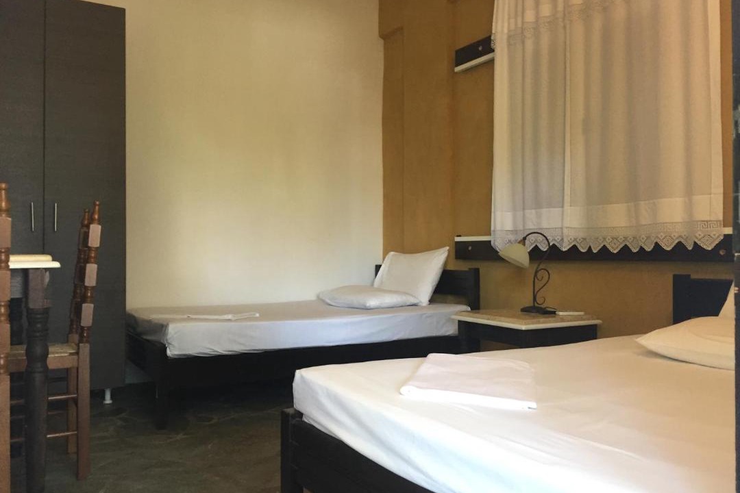 Photo of Bedroom in Nea Mesagkala