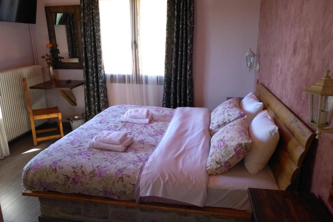 Photo of Bedroom in Mesovouni