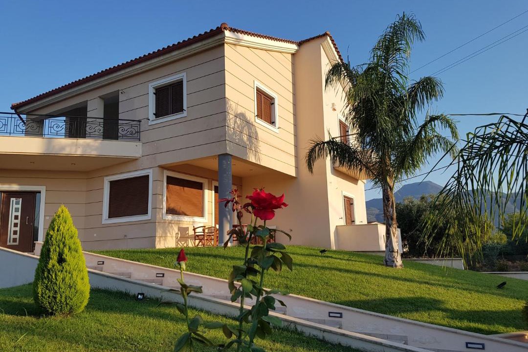 Photo of Buildings in Aigialeia