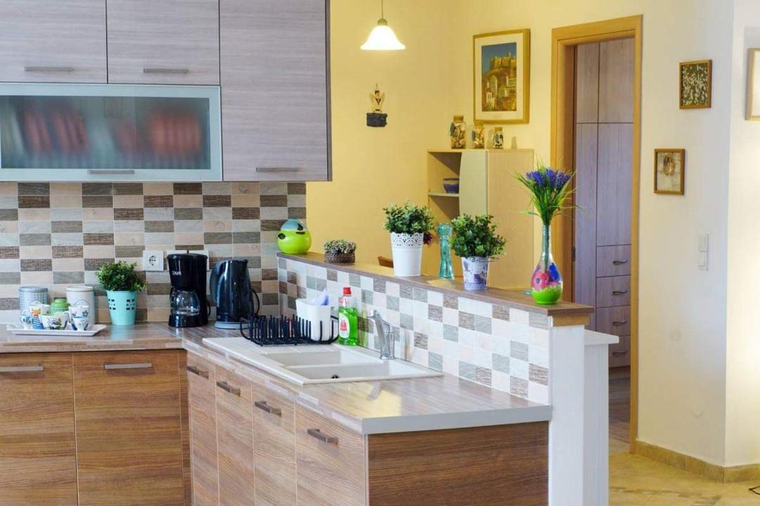 Photo of Kitchen in Mithimna