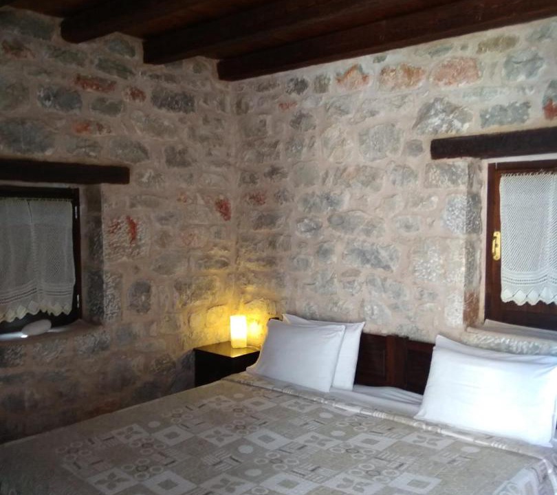 Photo of Bedroom in Charouda