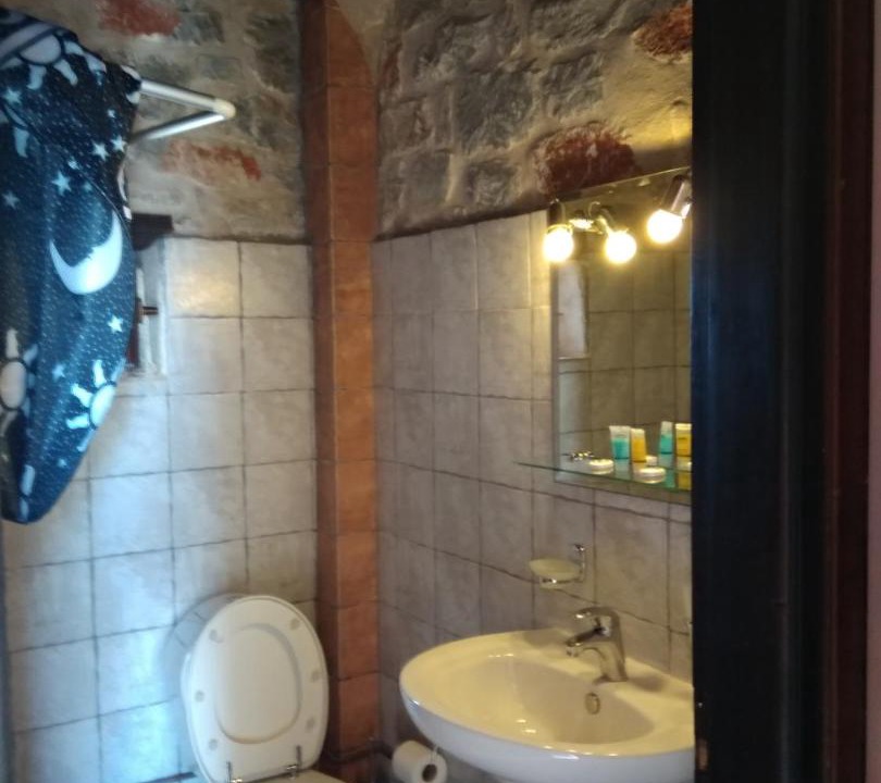 Photo of Bathroom in Charouda