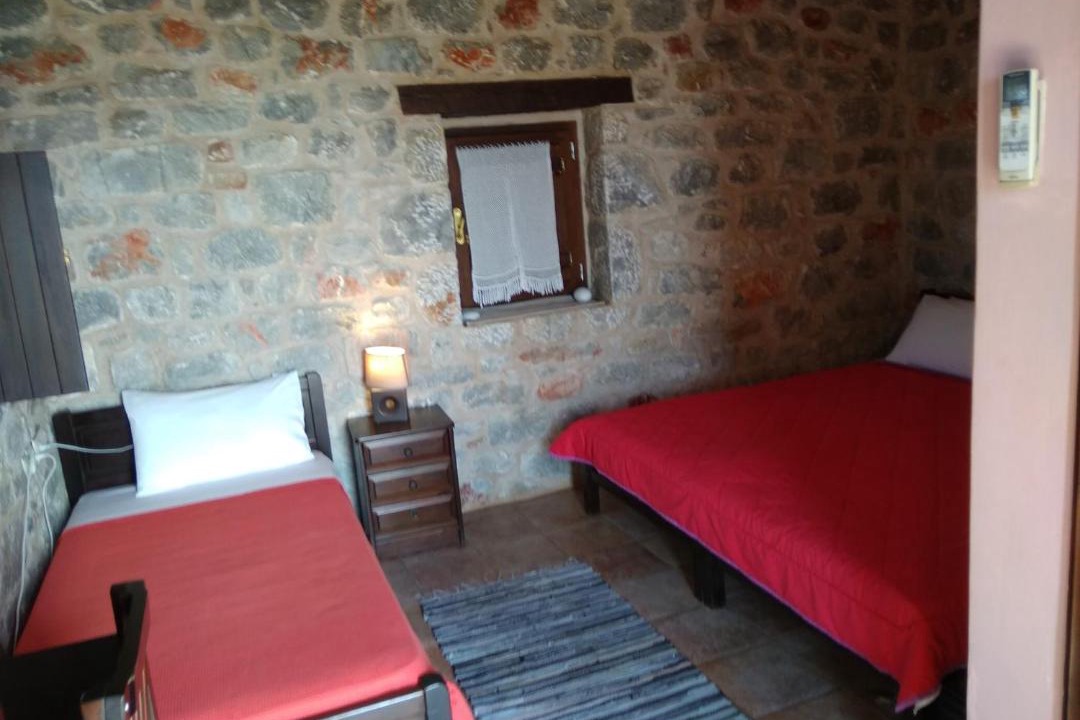 Photo of Bedroom in Charouda