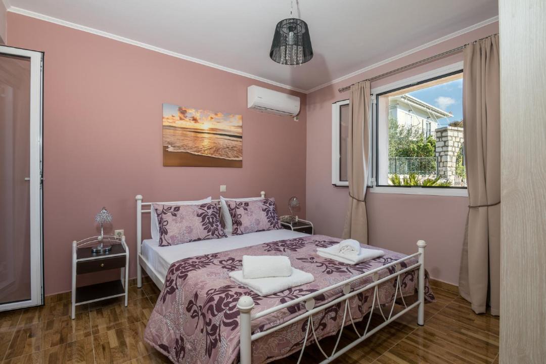 Photo of Bedroom in Razata