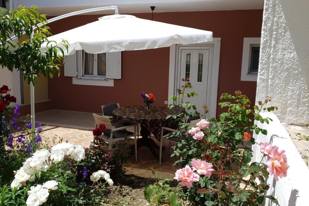 Photo of Patio Balcony in Marathias
