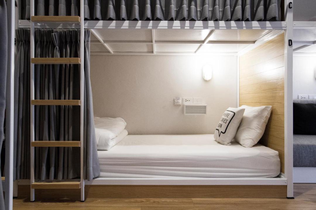 Photo of Bedroom in Thanon Phetchaburi