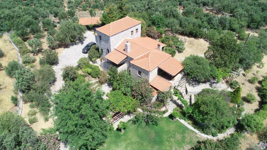 Photo of Buildings in Karvelas