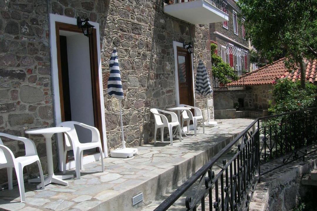 Photo of Patio Balcony in Mithimna