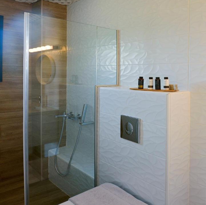 Photo of Bathroom in Potos