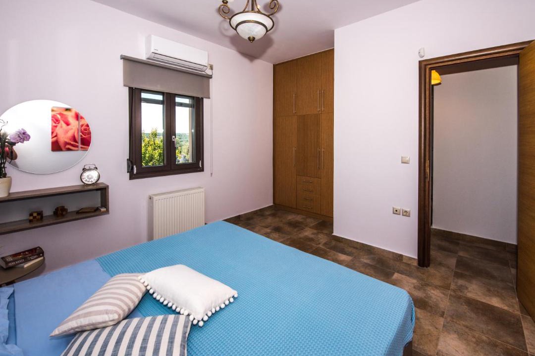 Photo of Bedroom in Kolymbari