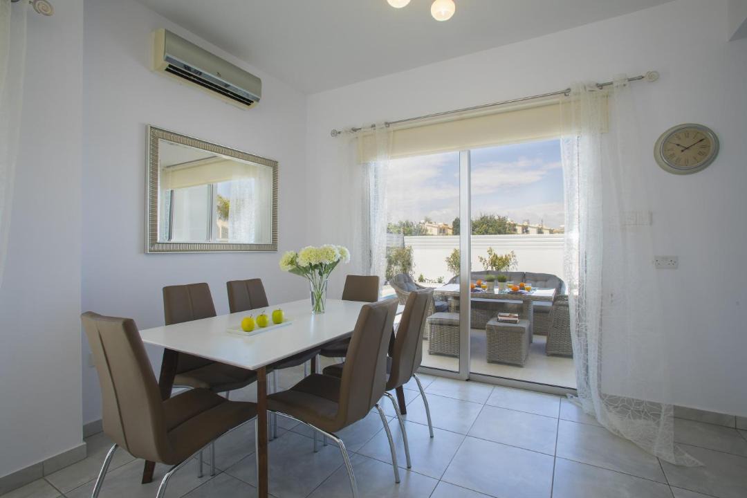 Photo of Livingroom in Pernera