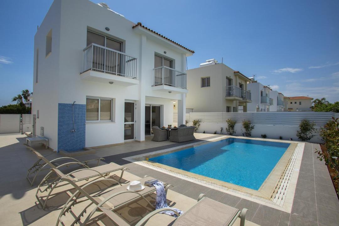 Photo of Outdoor in Pernera