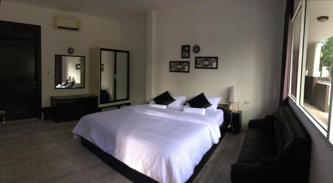 Photo of Bedroom in Makham Tia