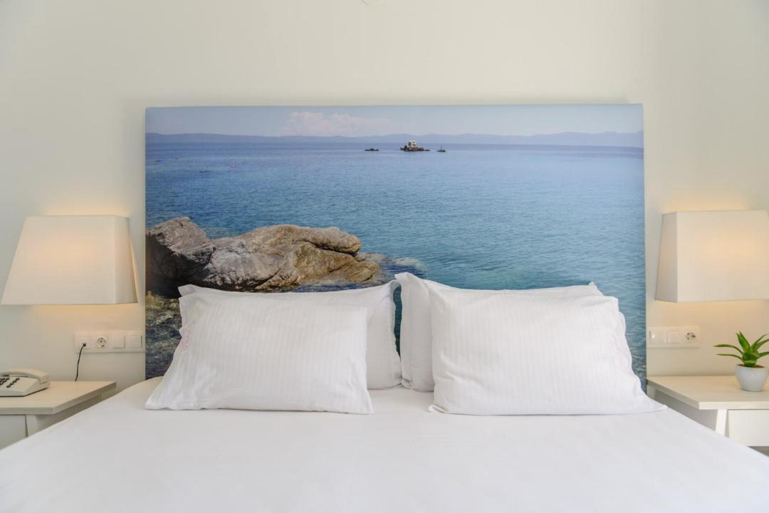 Photo of Others in Aristotelis