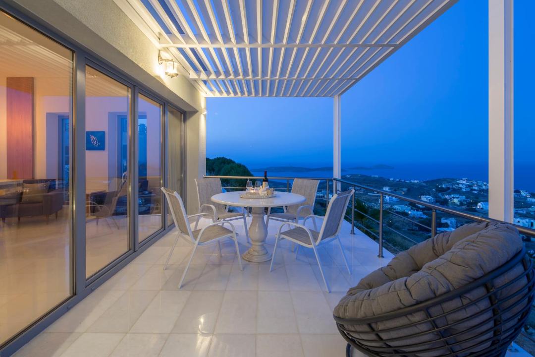 Photo of Patio Balcony in Azolimnos