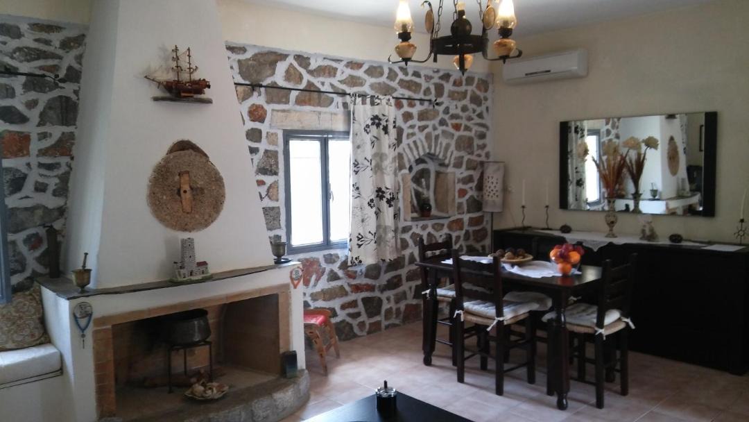 Photo of Livingroom in Layia