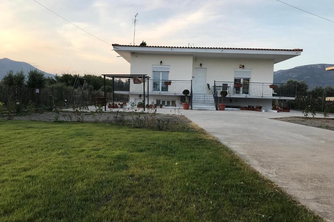 Photo of Others in Amarinthos