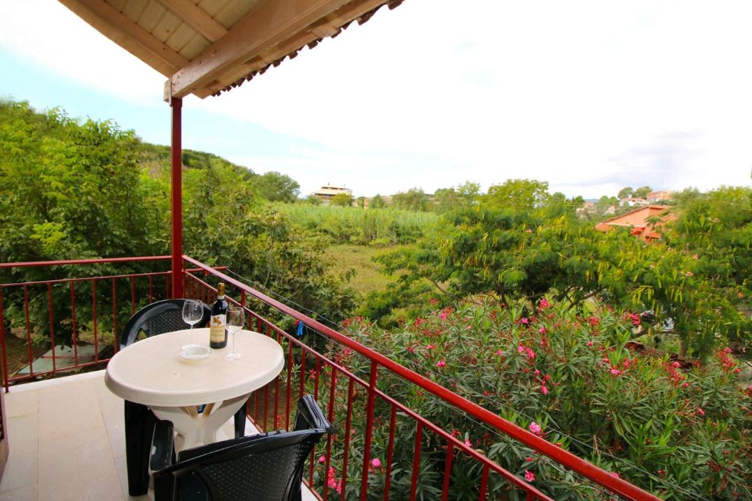 Photo of Patio Balcony in Marathias
