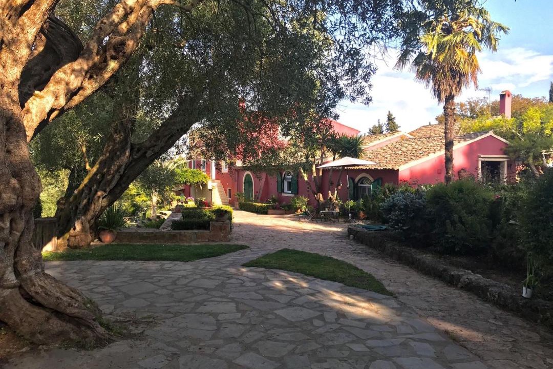Photo of Buildings in Agios Ioannis