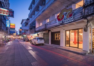 Norn Yaowarat Hotel