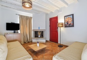 Varos Village Boutique Hotel