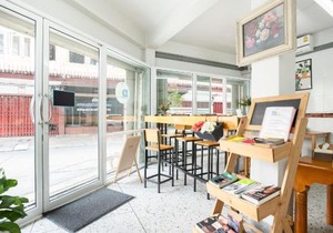 Khaosan Sweet Hostel By Favstay