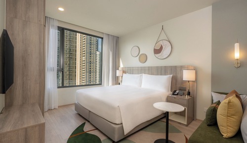 Studio Suite, 1 King Bed, Kitchen