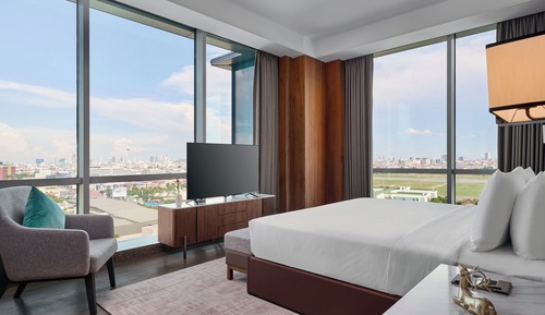 Suite, 1 Bedroom, City View