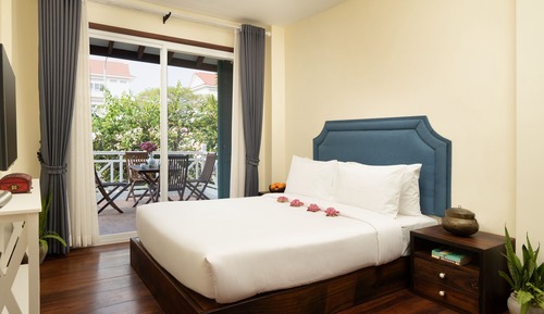 The Exclusive Villa with Pool Access