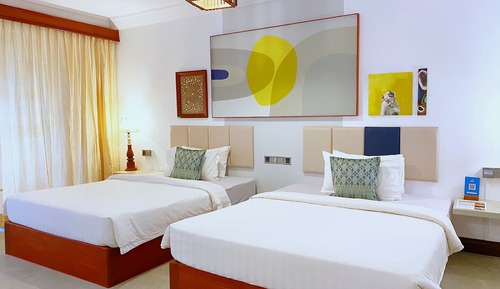 Deluxe Twin Room, Pool View