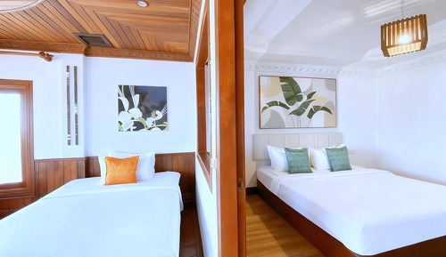 Family Double Room, City View