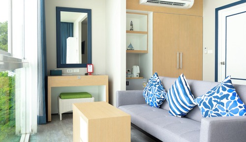 Premier Double Room, Non Smoking, Oceanfront (Boat Quay Sea Front)
