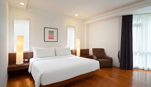 Deluxe 2 Bedroom Suite (Double King Bed)