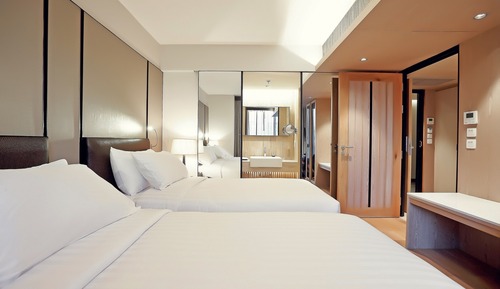 One Bedroom Deluxe Twin Suite