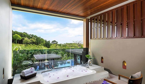 Premier Room, Whirlpool Bath, 1 King Bed