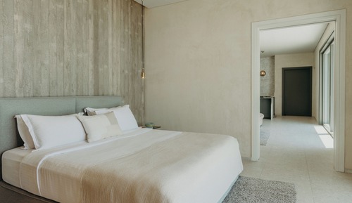 Master Villa with Private Pool, Heated Plunge Pool and Sea View