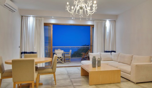 Grand Suite with Balcony and Sea View